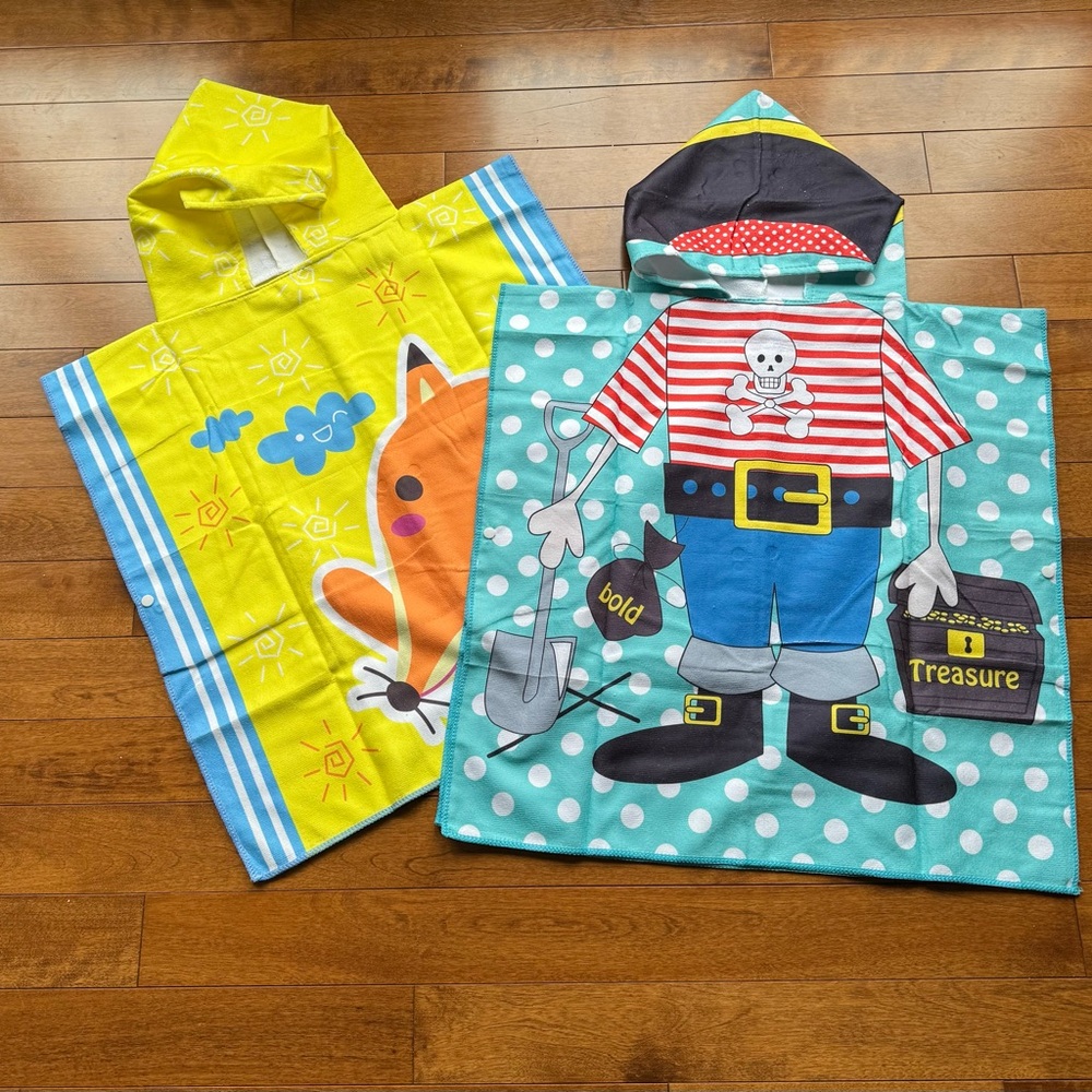 Kid’s fun Towel Poncho. Available in different styles